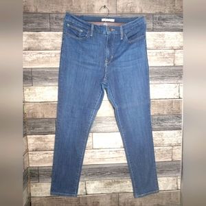 Levi Skinny jeans size 31